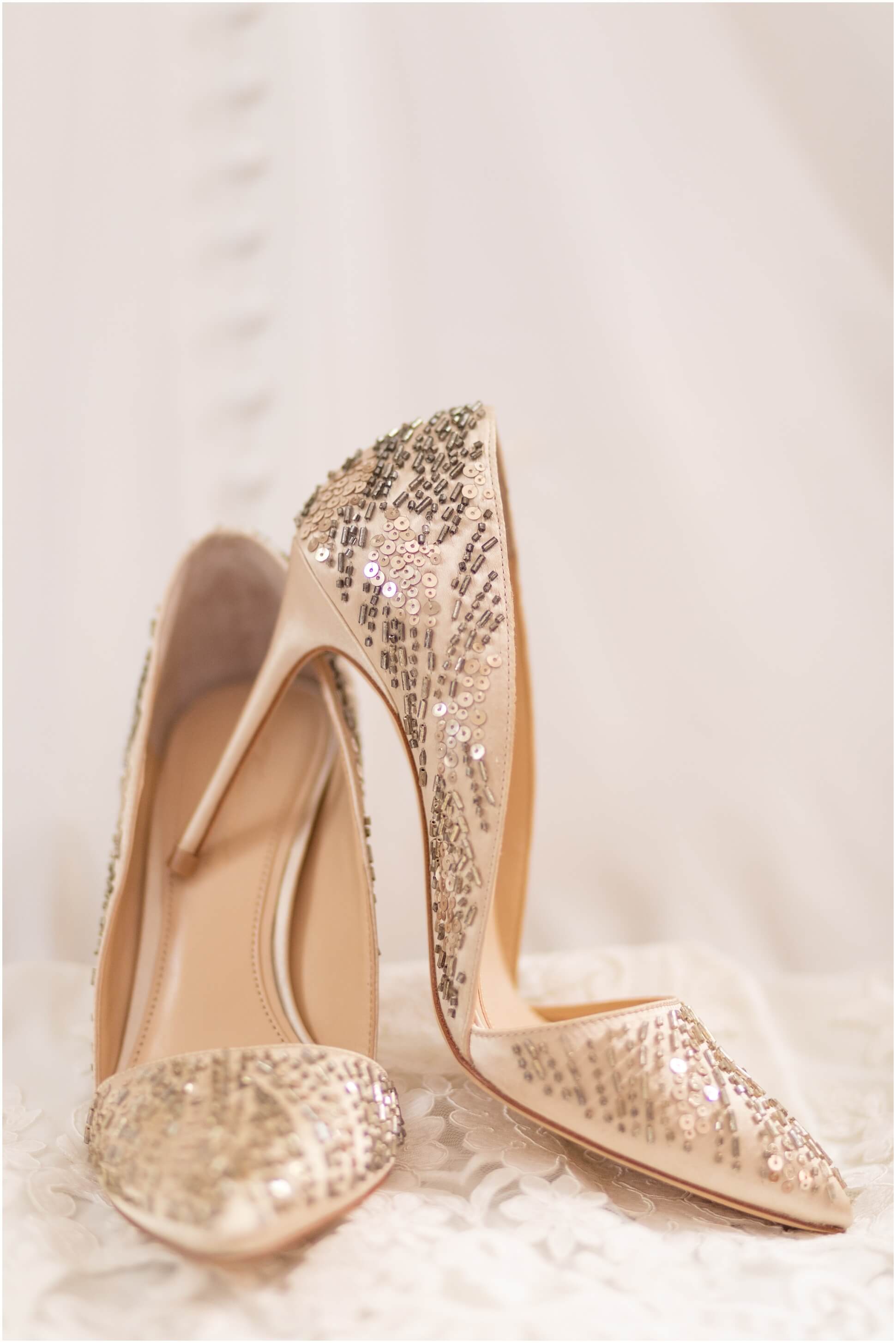 BRIDES GOLD SEQUENCED HEELS