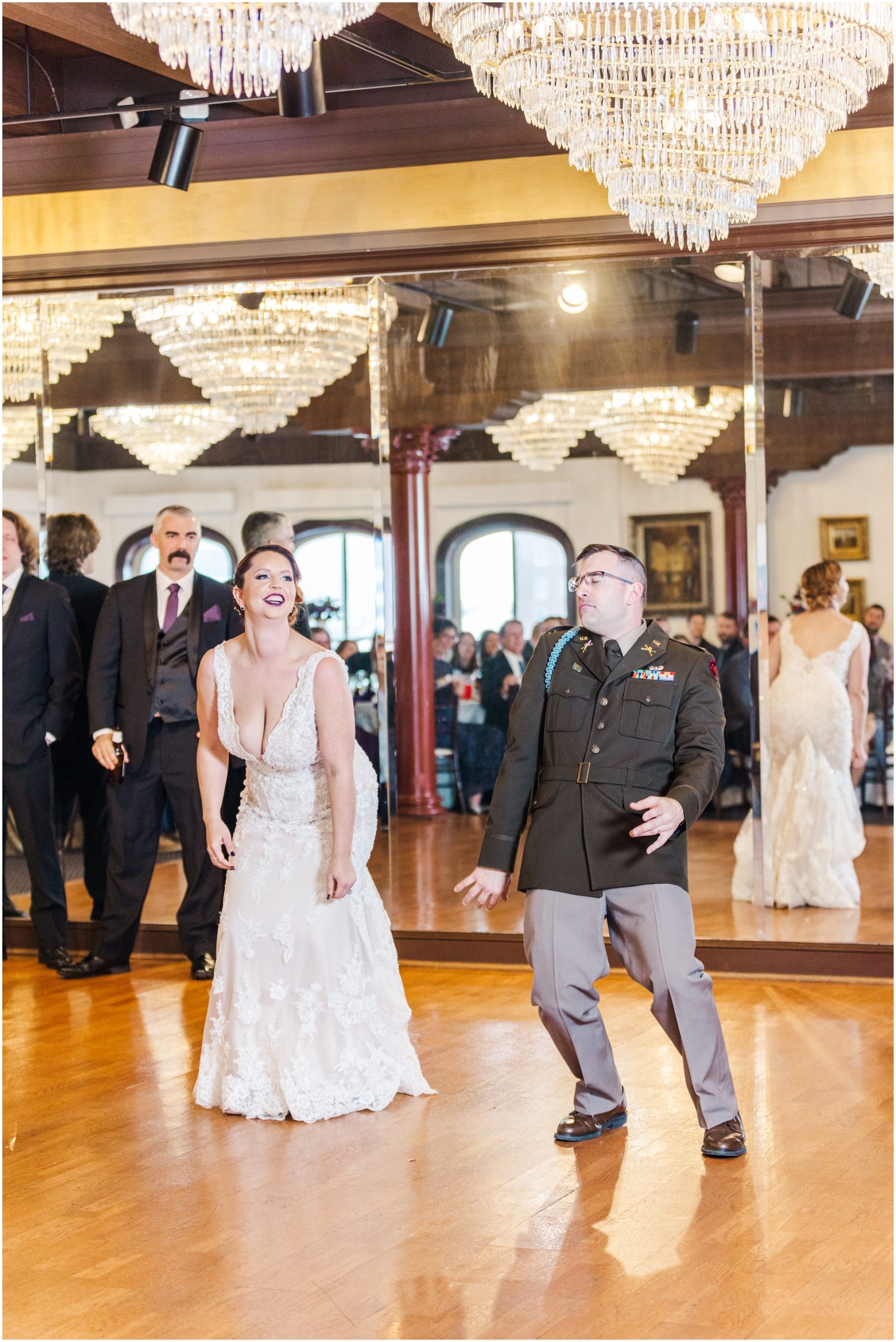 Fun Bride and groom Dance Moves
